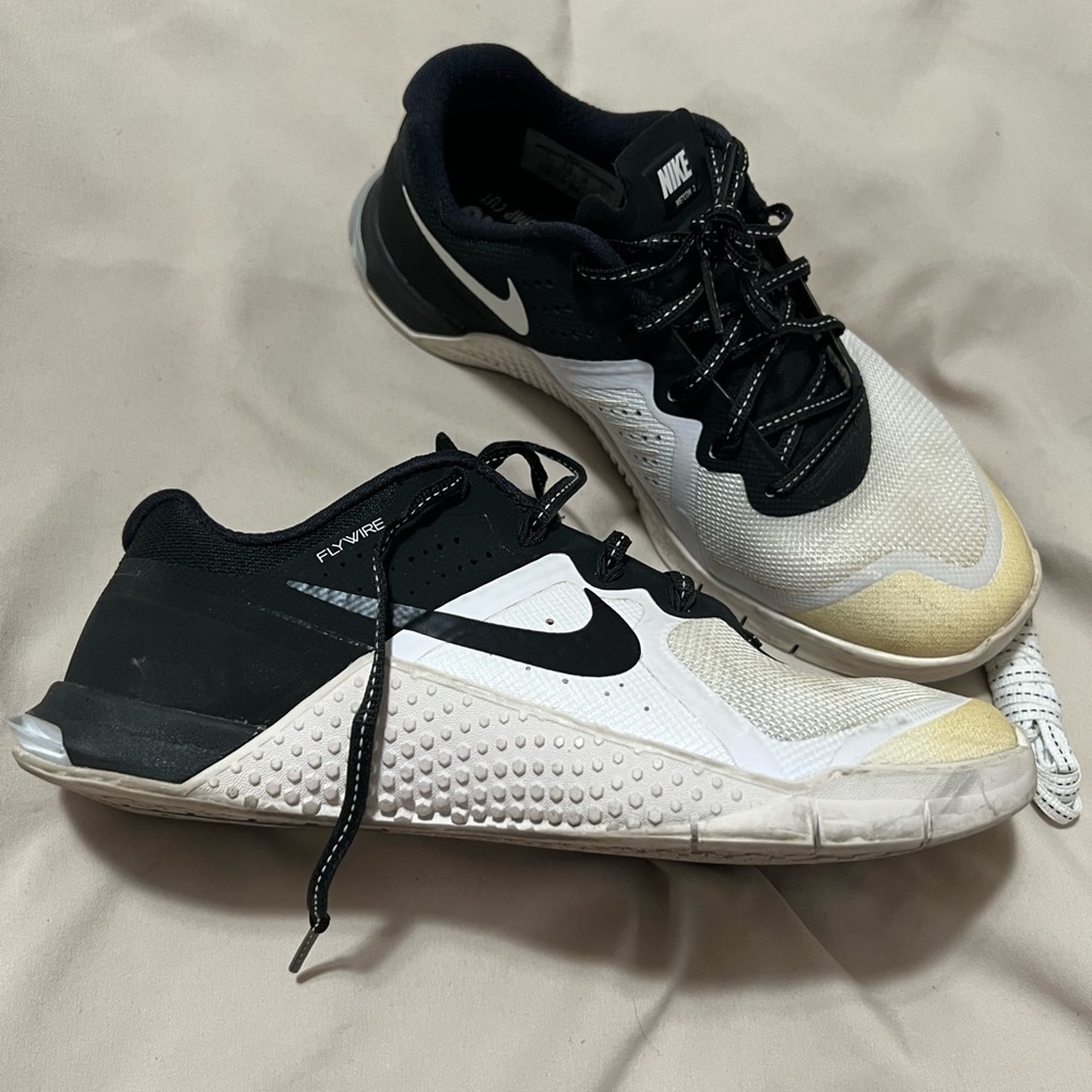 Nike Black and White Metcon 2